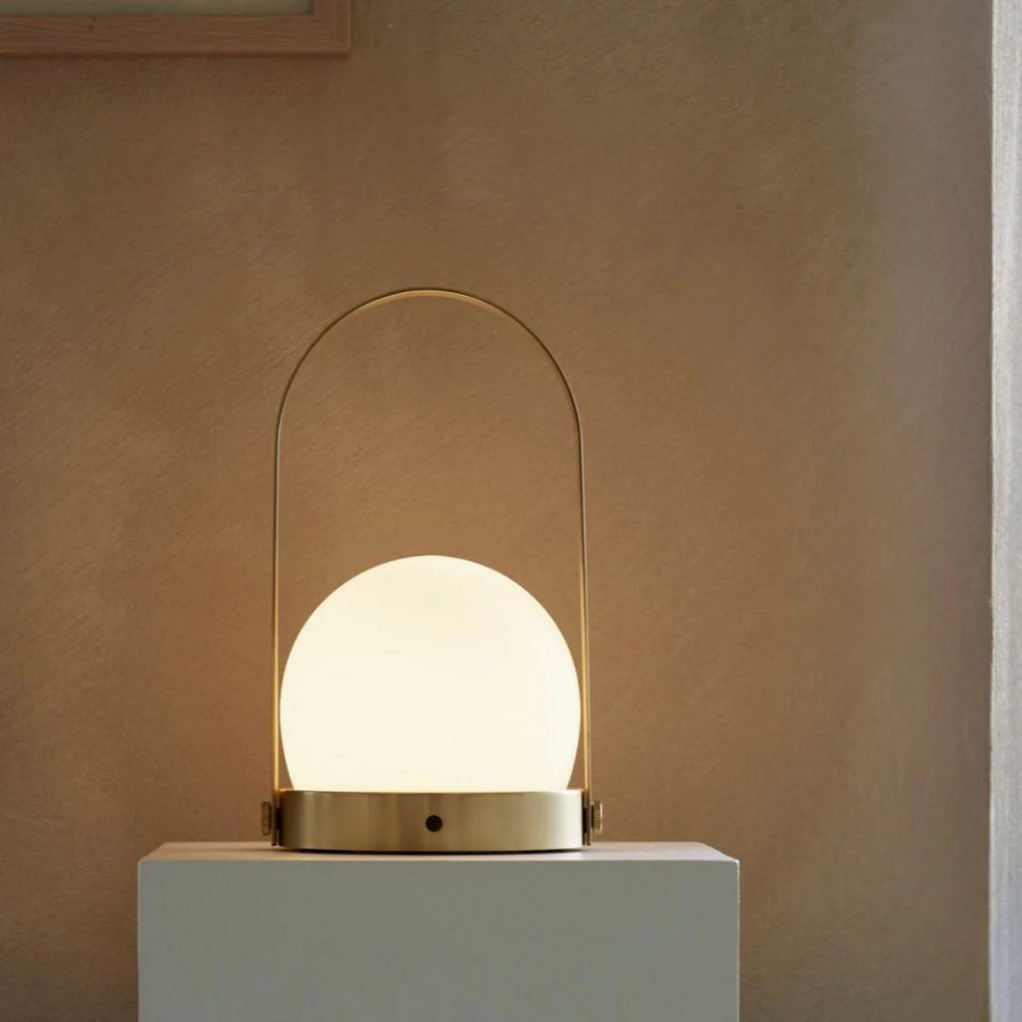 Gleam Table Lamp